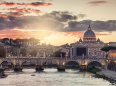 Celebrating 20 years of flights between Norway and Italy Norwegian Air Shuttle