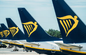 Here’s Why Ryanair (RYAAY) is a Strong Momentum Stock Credits: Ryanair