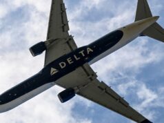 Delta Says Stay Seated So Passengers Can Make Connection-Watch What Happens delta-air