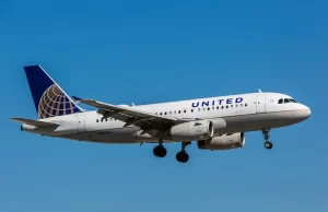 United Airlines Washington to Cleveland Flight Makes Emergency Landing at IAD United