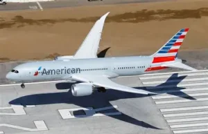 American Airlines shoots down United merger rumors while flattering Trump credits: American Airlines