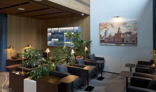 American-Express-Shanghai-Hongqiao-International-Airport- credits: American-Express-Shanghai-Hongqiao-International-Airport-