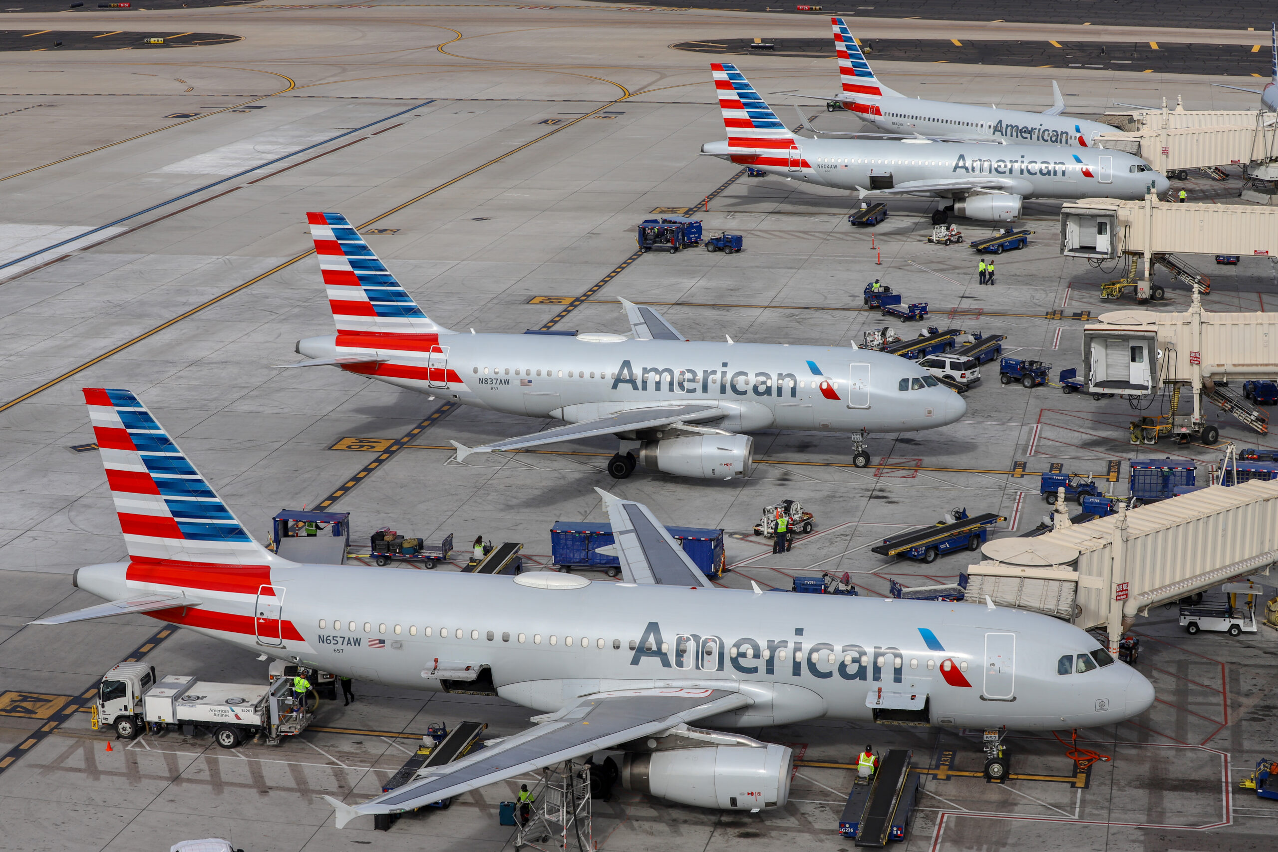American Airlines stock price target after Investors Day Credits: American_Airlines